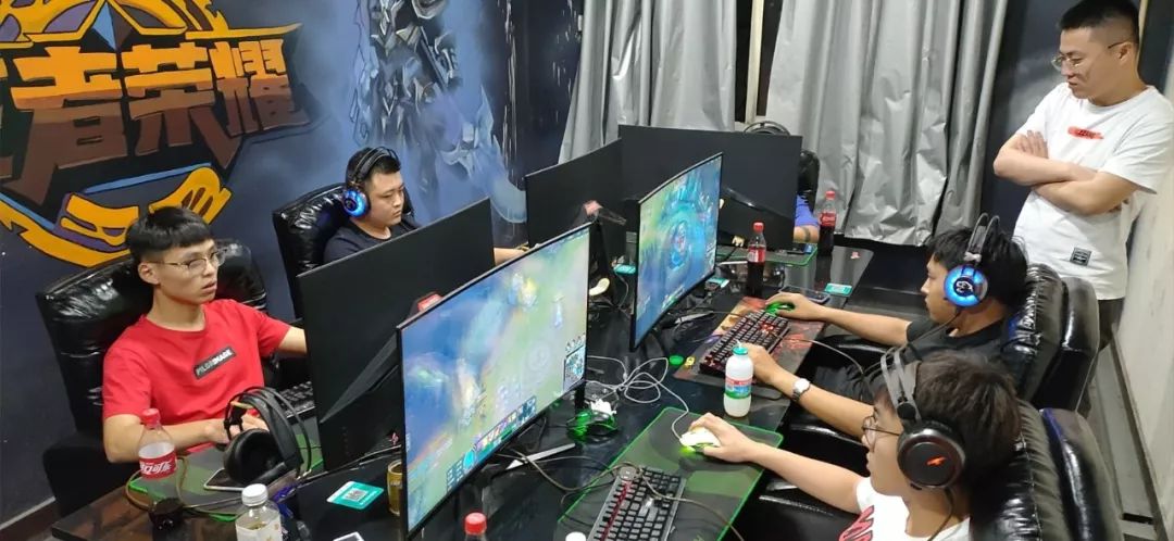 更代表了中 更代表了中