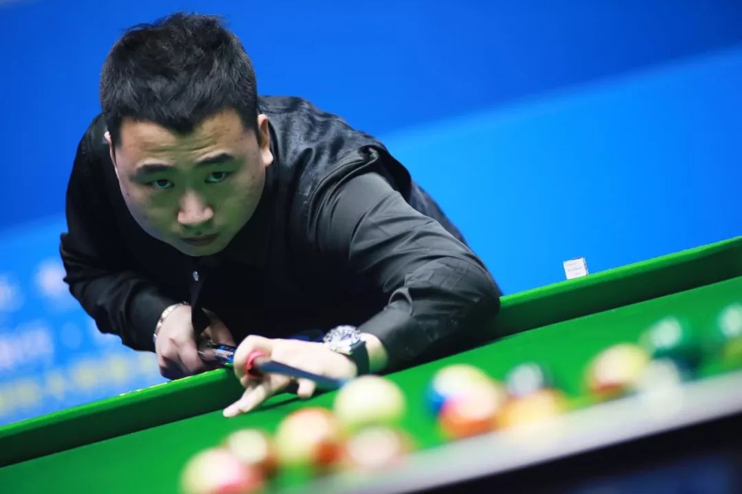 球队通过严 球队通过严